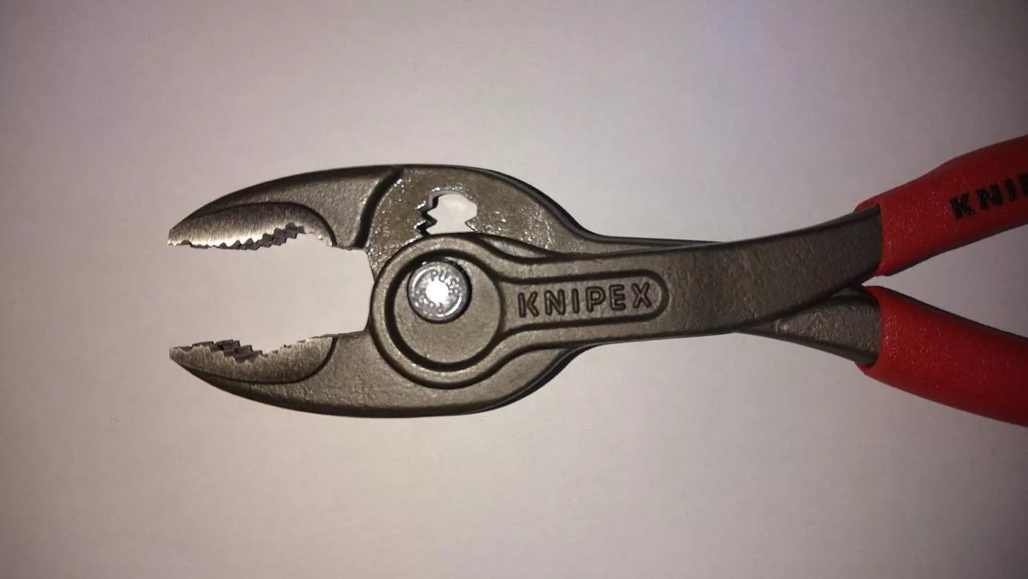 Recensione pinza Knipex 8201200